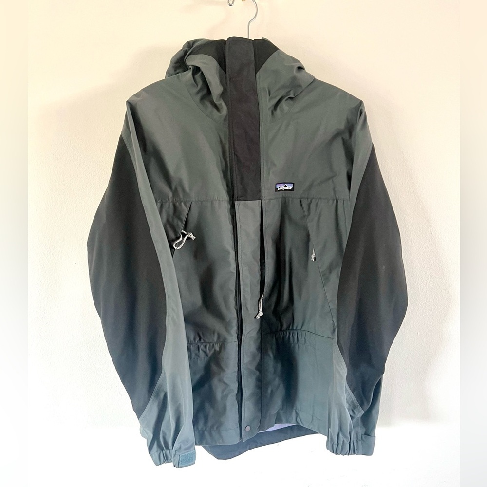 Patagonia Vintage 90s Stretch Triolet Jacket Gray Nylon Waterproof Size Small